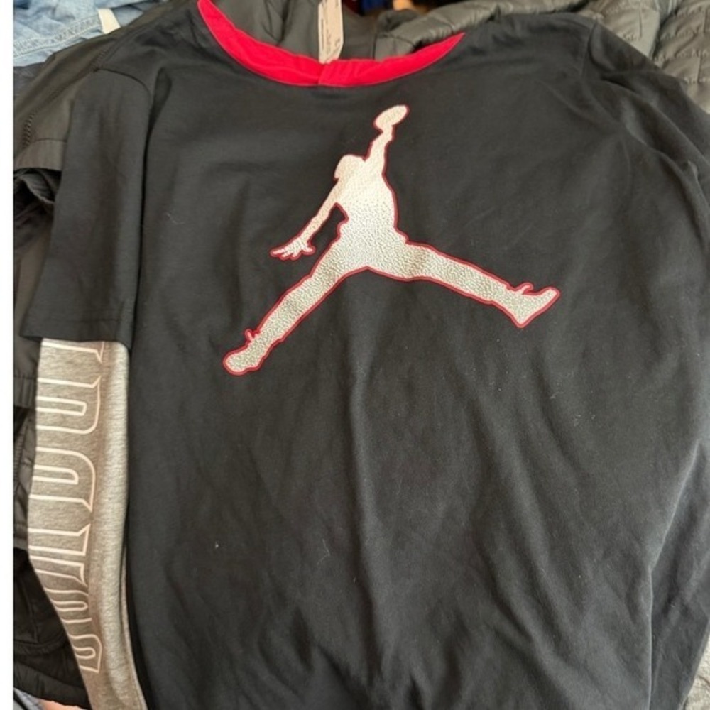 Nike Jordan Jumpman Tee Shirt Black New Red Double Sleeve Size Boys‎ M 10/12